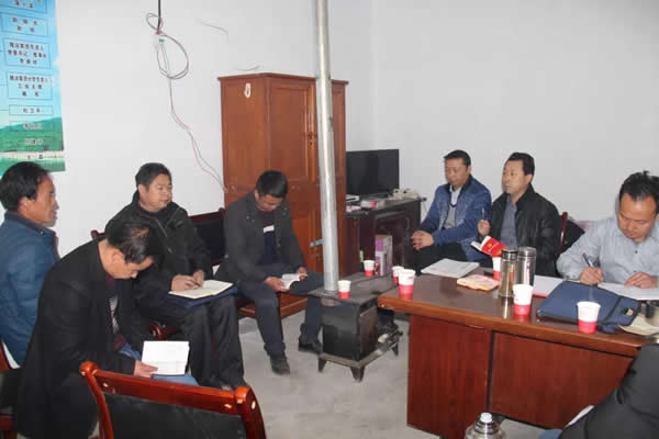 隴運集團公司開展春節前走訪幫扶慰問活動
