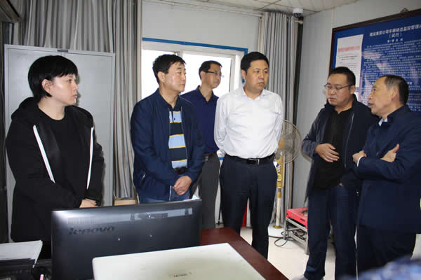 市交通運輸局黨組副書記、市運管局局長何濤一行到隴運集團公司檢查國慶節前安全生產工作